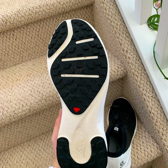 Solomon Trail Shoe - Picture 2 of 3